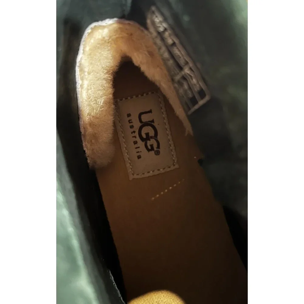 UGG Shenandoah Pine Suede Fringe Boho Western Ankle Boots Size 8.5 Green NEW NIB - Picture 16 of 16